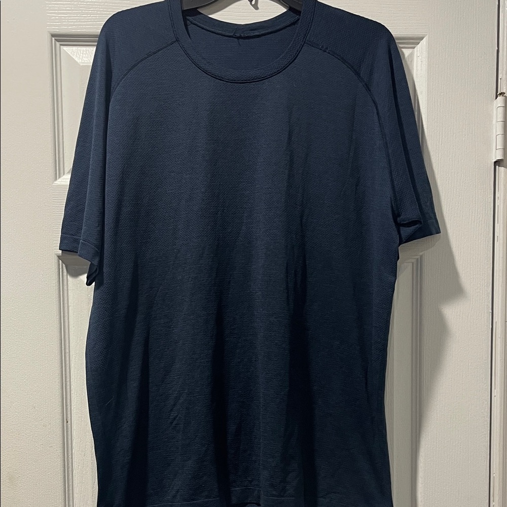lululemon athletica Dark Blue Short Sleeve Tee